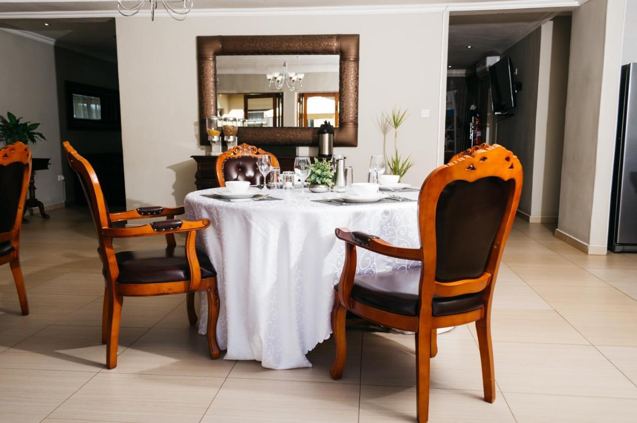 Peaconwood Boutique Villa Palapye Exterior photo