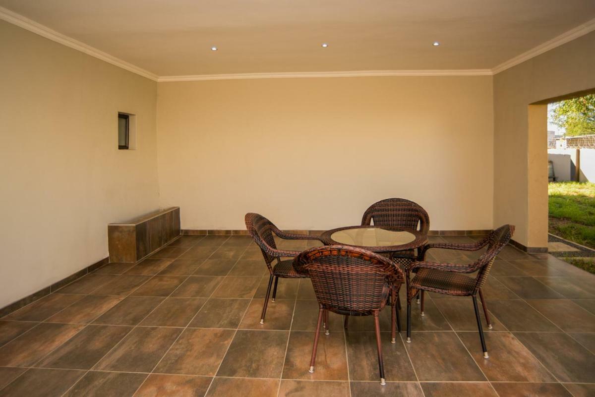 Peaconwood Boutique Villa Palapye Exterior photo